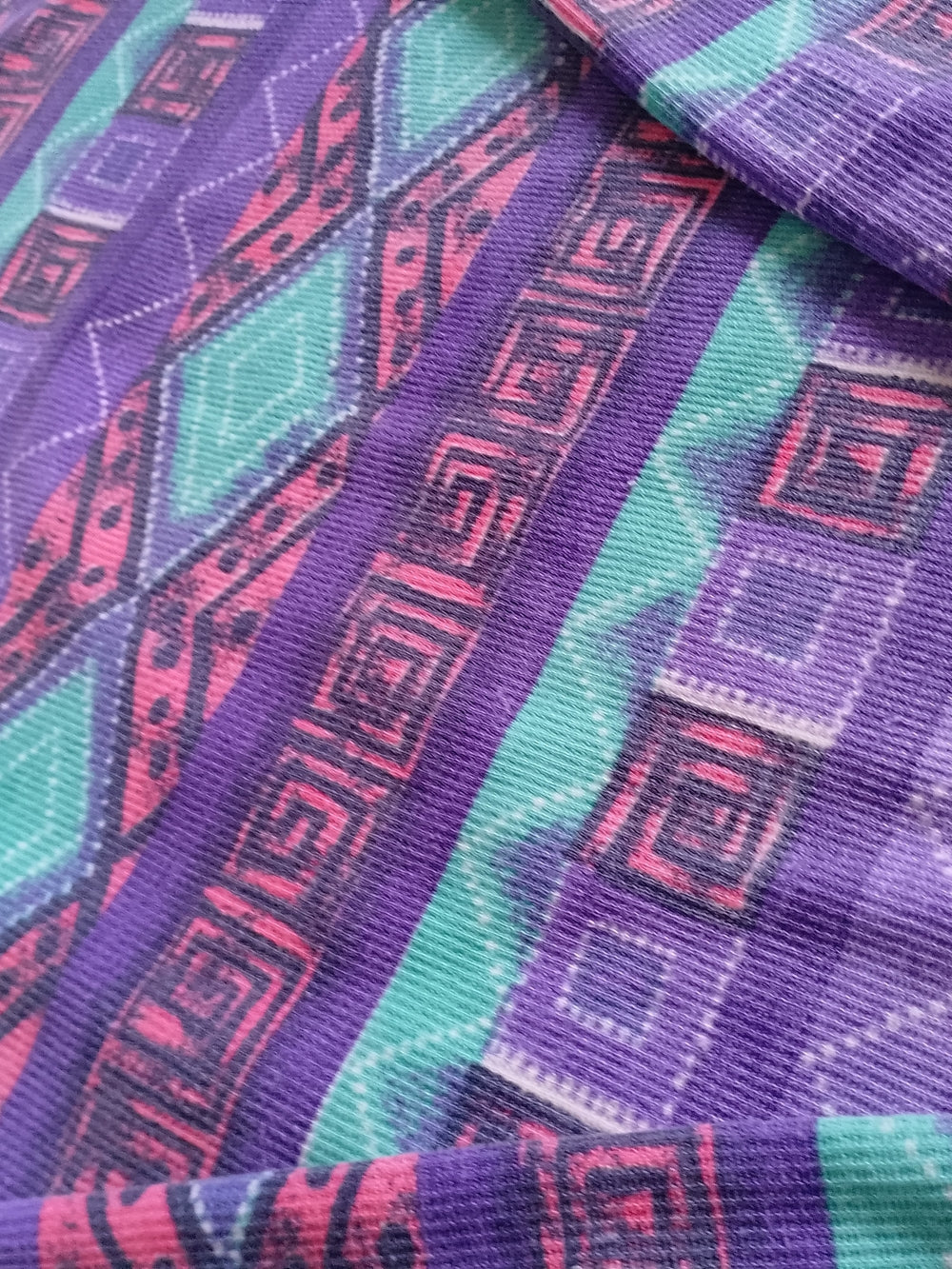 Vintage 1990s Aztec Graphic All Over Print Crewneck Sweatshirt