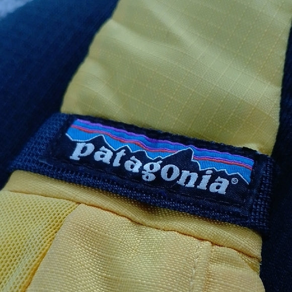 Patagonia® Worn Wear Atom Sling 8L Style # 48262
