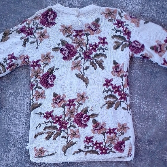 VINTAGE 90s Floral Hand Knit Women's Sweater - CAPE ISLE KNITTERS