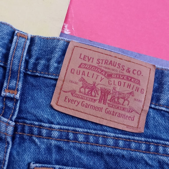 Vintage 1990s LEVI'S 512 Denim Jeans UNISEX