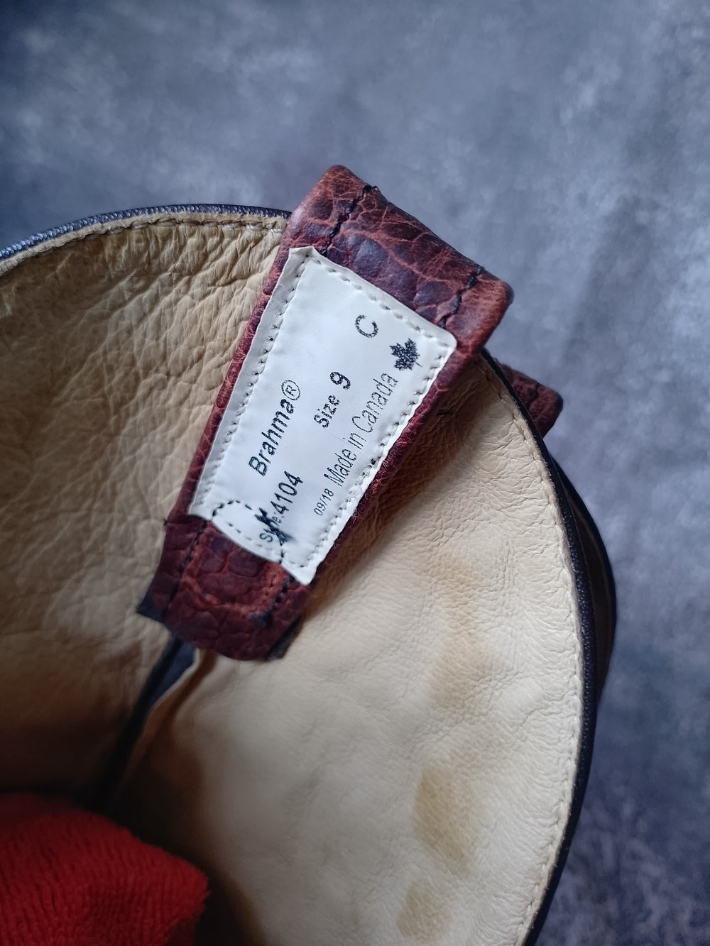 Vintage Canada West Brahma Two-Tone Embossed Leather Western Boots Style 4104