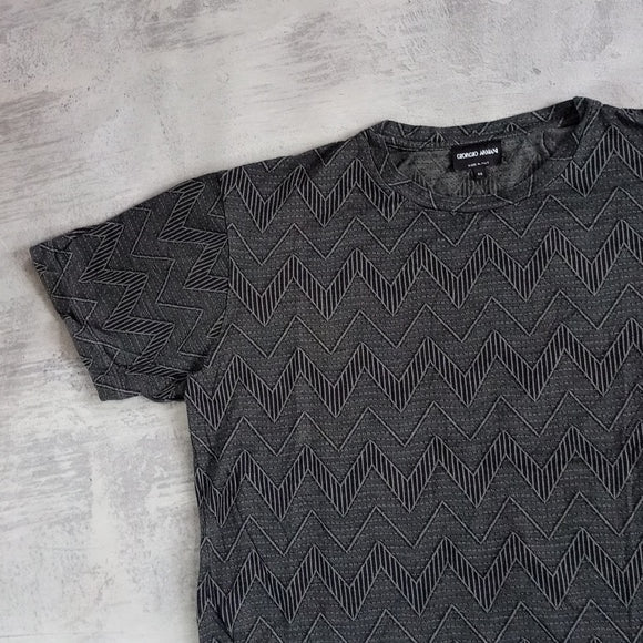 GIORGIO ARMANI MADE IN ITALY ZIG ZAG PATTERN T-SHIRT UNISEX