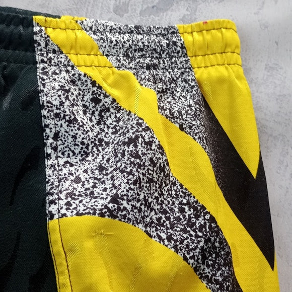 Vintage 90s Puma Funk Pattern Shorts With Drawstring