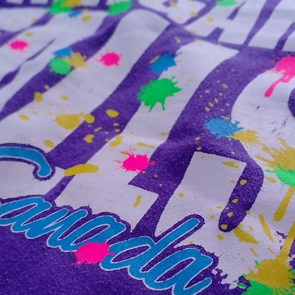 VINTAGE 90s Niagara Falls Canada Tourtish Crewneck Sweater