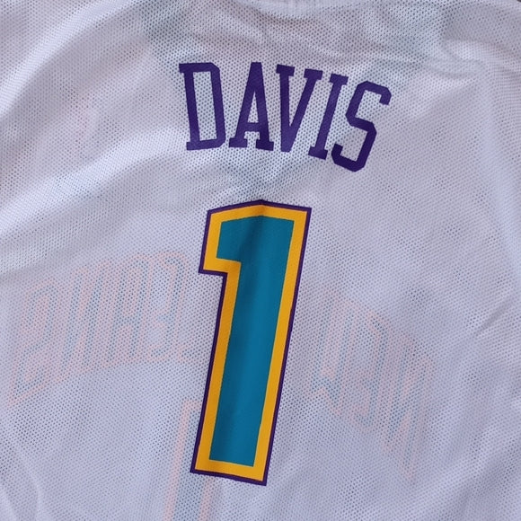 Vintage 2000 NBA BARON DAVIS NEW ORLEANS REEBOK BASKETBALL JERSEY