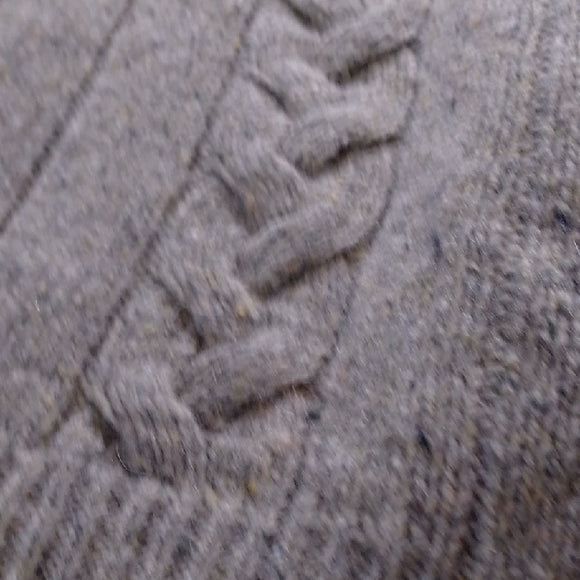 VINTAGE 90s Cherokee Lambs Wool Men's Gray Cable Knit Sweater