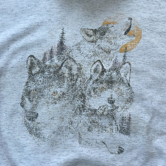 Vintage 90s Faded Wolves Whowling At Moon Sweater