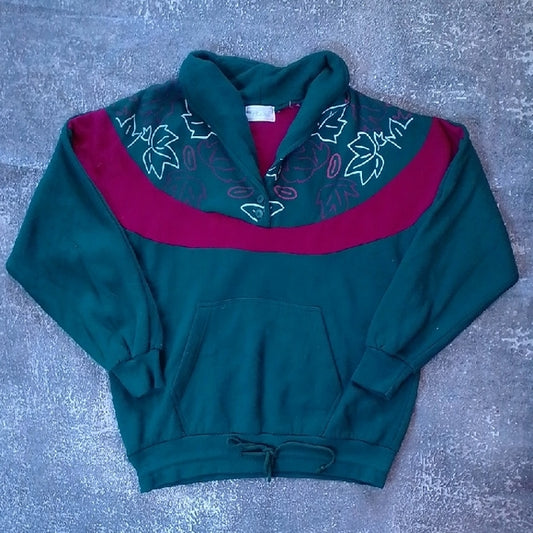 Vintage 90s Leaf Print Green and Red Pullover Sweatshirt