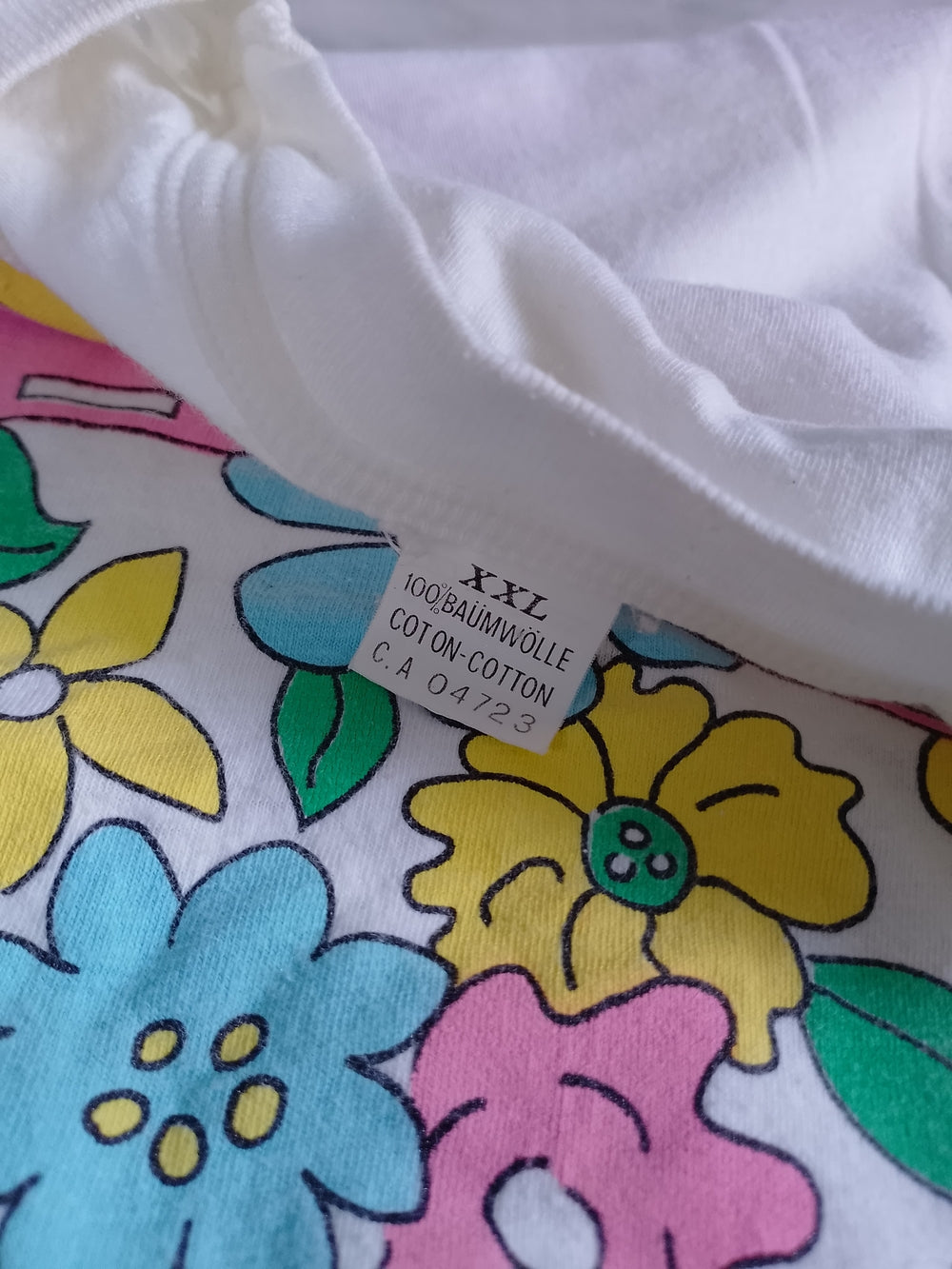 Vintage 90s Sleeping Bears in Floral Bed T-Shirt