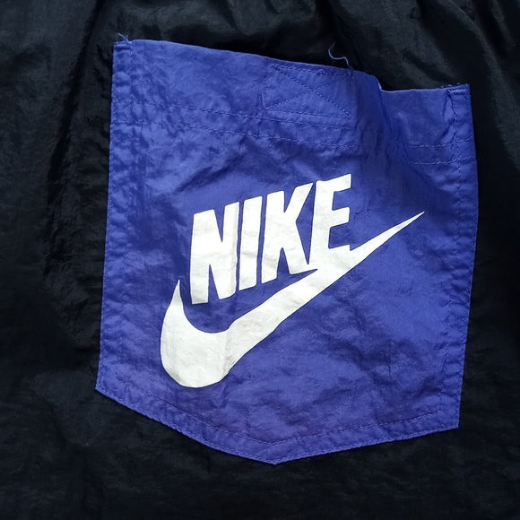 Vintage 90s Nike Essential Black/Red.Purple/ Big Logo Shorts