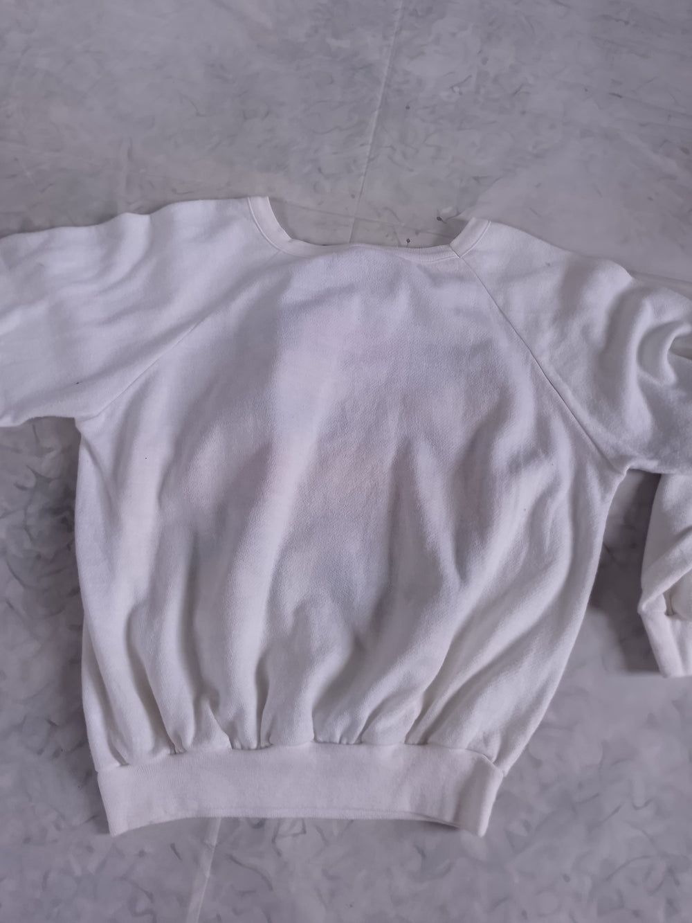 Vintage 90s White 'The Kitten' Graphic Sweatshirt UNISEX