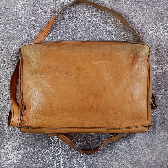 Vintage Altelier Monsak Leather Messenger Bag