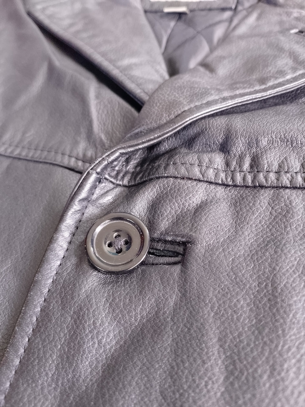Vintage 90s Men's Black Leather Button-Front Jacket UNISEX R&R