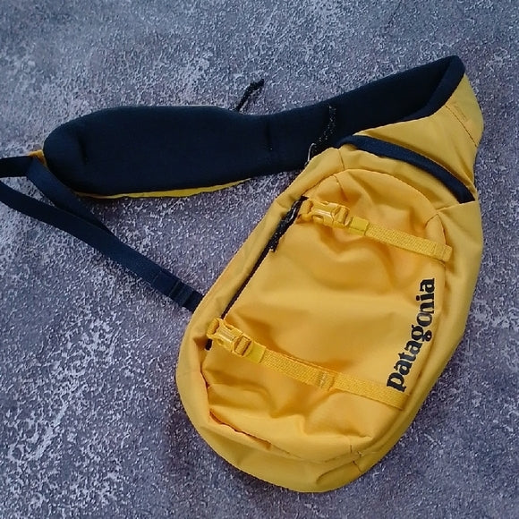 Patagonia® Worn Wear Atom Sling 8L Style # 48262