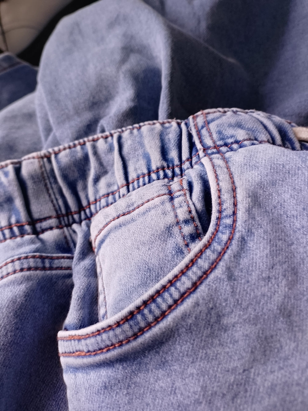 Light Wash Drawstring Wide Leg Jeans