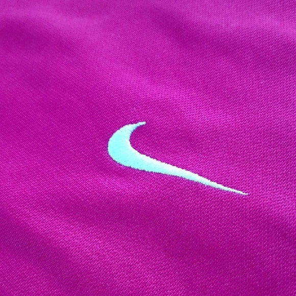 VINTAGE Y2K MANCHESTER UNITED NIKE SOCCER JERSEY