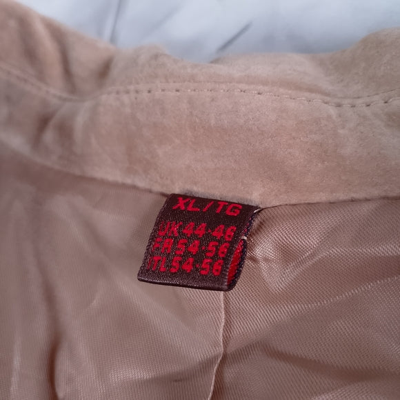Danier Men's Suede Leather Button-Up Shirt Jacket in Light Tan SOFT