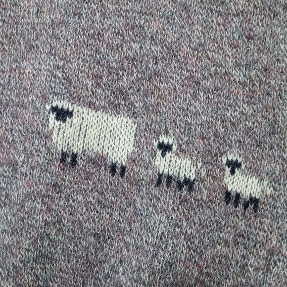 VINTAGE Mahban of Scottland Lamb Wool Sweater