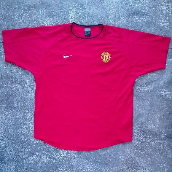 VINTAGE Y2K MANCHESTER UNITED NIKE SOCCER JERSEY