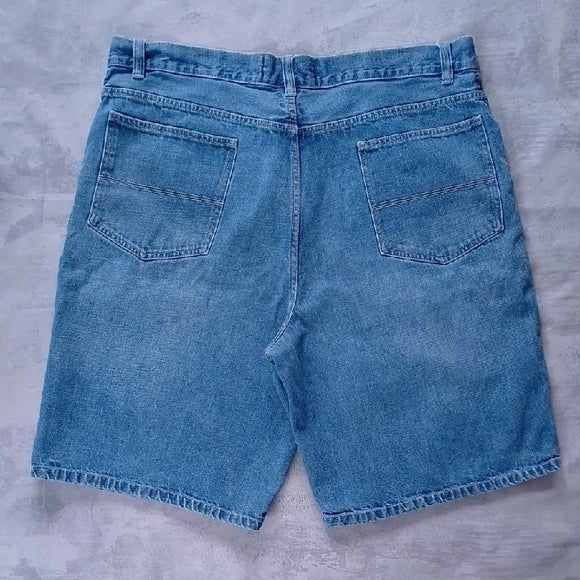 Vintage Y2K BAGGY FOOT LOCKER JORTS JEAN SHORTS