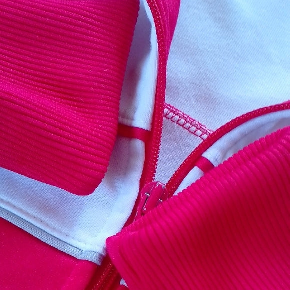 VINTAGE '90s Foot Locker Red and White Canada Track Jacket