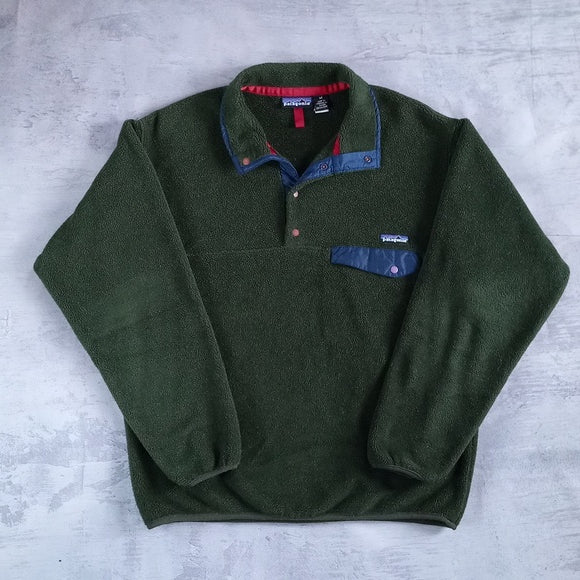 Vintage Patagonia Pullover Sweater Green. Blue Trim UNISEX