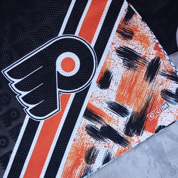 Vintage Philadelphia Flyers Hockey NHL Jersey Screen Print Rare CCM