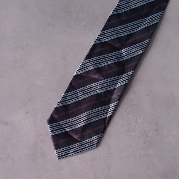 Armani Collezioni Men's Tie - Black and Silver Stripes MADE IN ITALY
