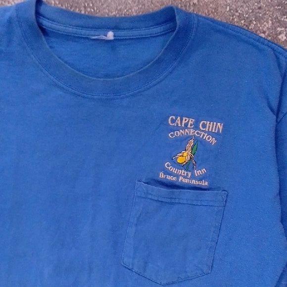 Vintage 90s CAPE CHIN CONNECTION COUNTRY INN BRUCE PANCVILLIA POCKET T-SHIRT