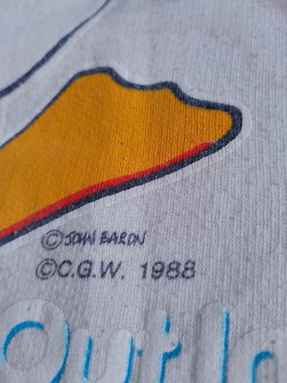 Vintage 1988 DUCK Just Hanging Out In Toronto Crewneck Sweater Unisex