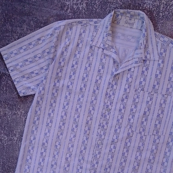 Vintage 90s Japanese Men's Blue Patterned Short Sleeve Shirt St.Marks