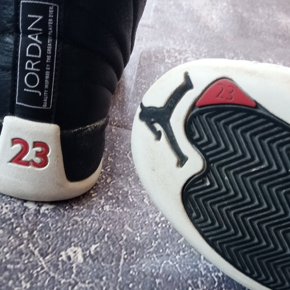 Jordan 12 Retro Playoffs Sneakers (2022) CT8013-006