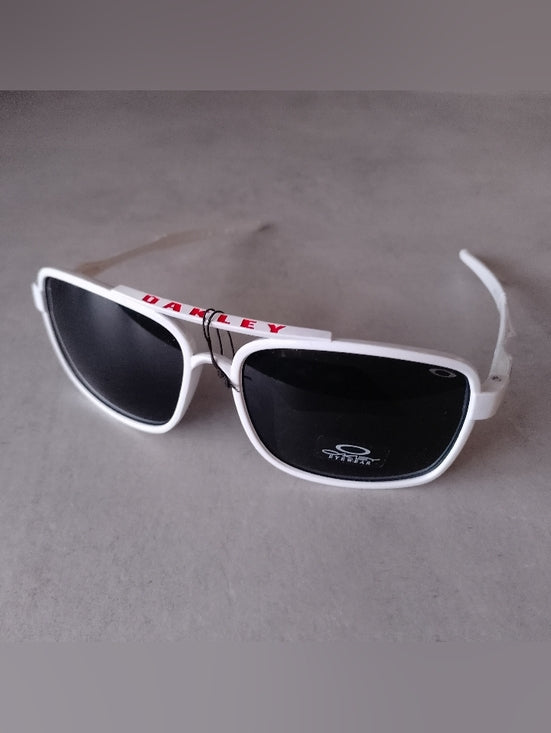 Vintage 2002 Oakley White Frame Sunglasses with Black Lenses NWT