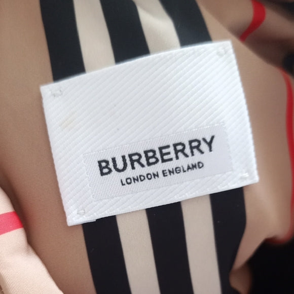 BURBERRY CLASSIC PATTERN DOWN PUFFER JACKET