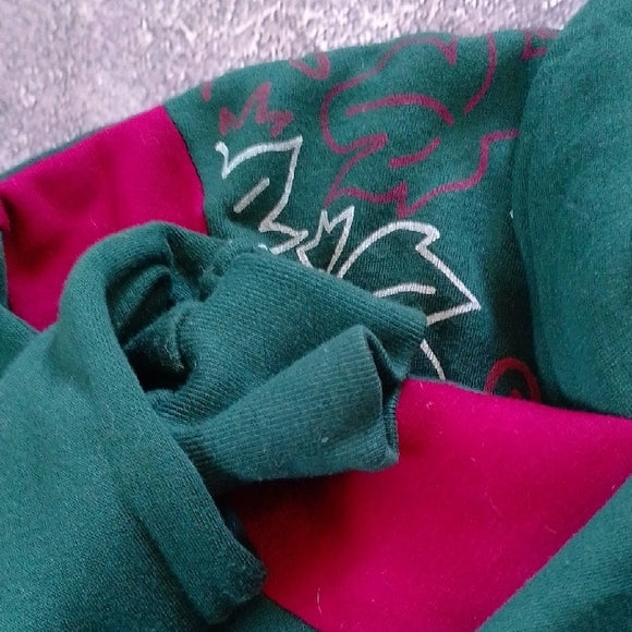 Vintage 90s Leaf Print Green and Red Pullover Sweatshirt