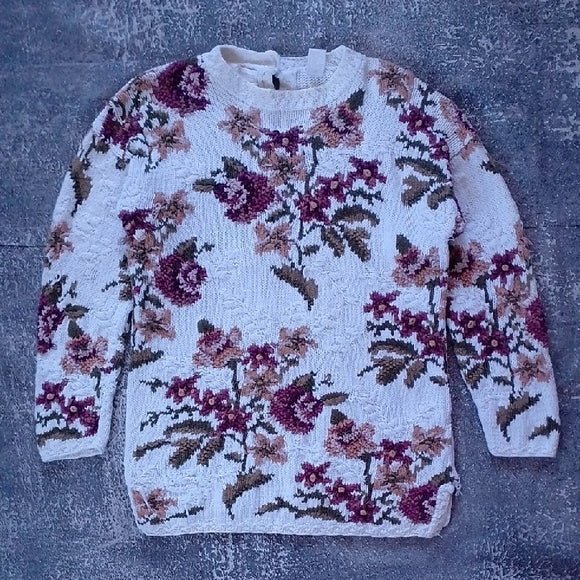 VINTAGE 90s Floral Hand Knit Women's Sweater - CAPE ISLE KNITTERS
