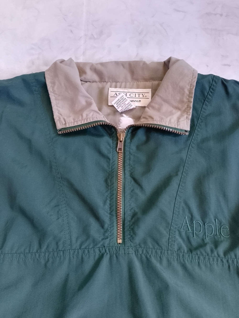 Vintage Apple Computer Think Different Logo Green Jacket