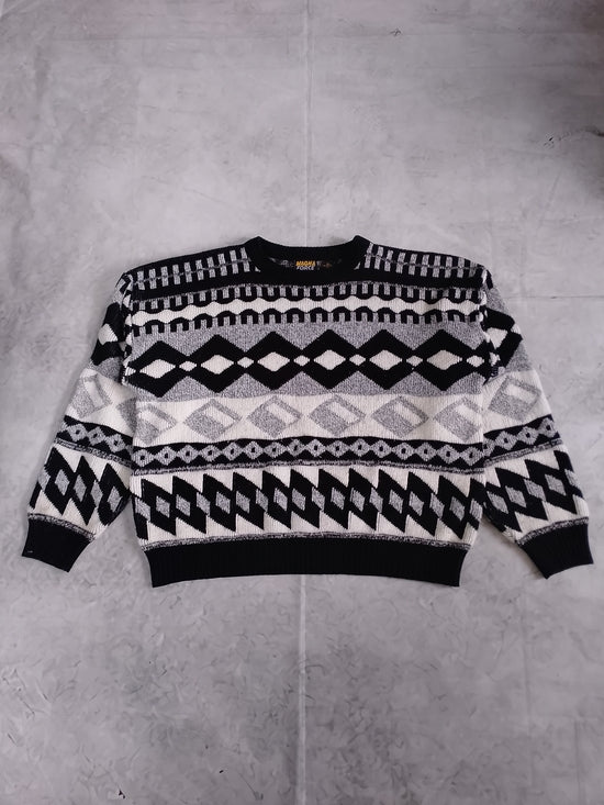 Vintage 90s Black & White Patterned Sweater Oversized