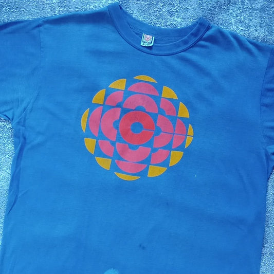 Vintage 90s CBC Canada Graphic Single Stitch T-Shirt UNISEX