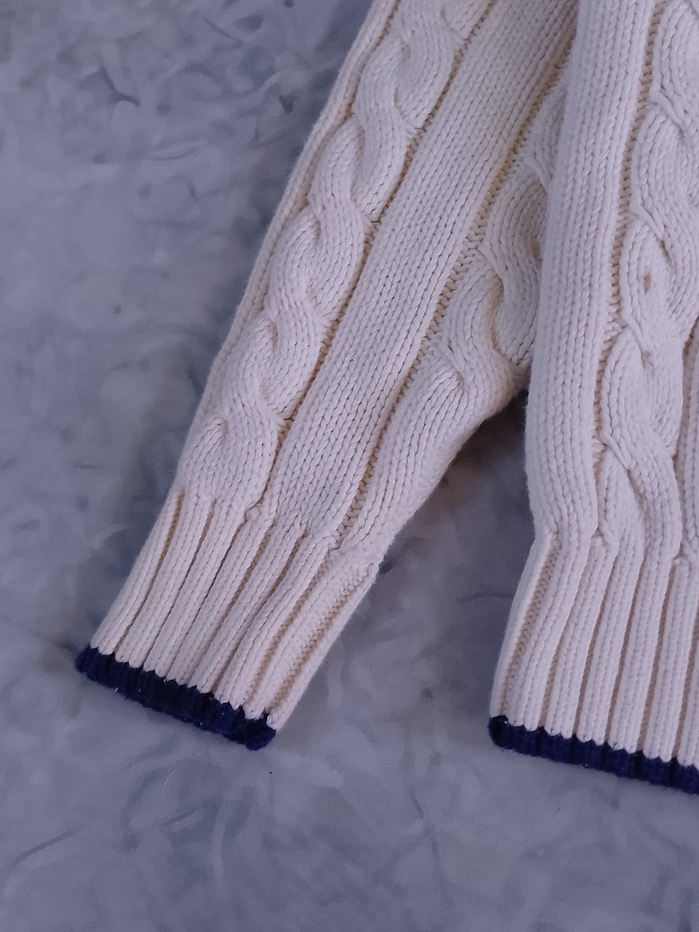 Vintage 90s GAP Cream Cable Knit Sweater
