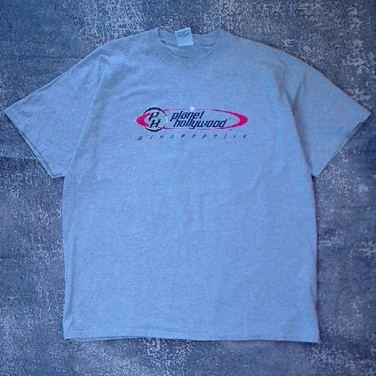Vintage 1998 PLANET HOLLYWOOD Minneapolis T-SHIRT