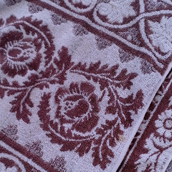 Vintage Elegant Floral Patterned Towels CALDWELL