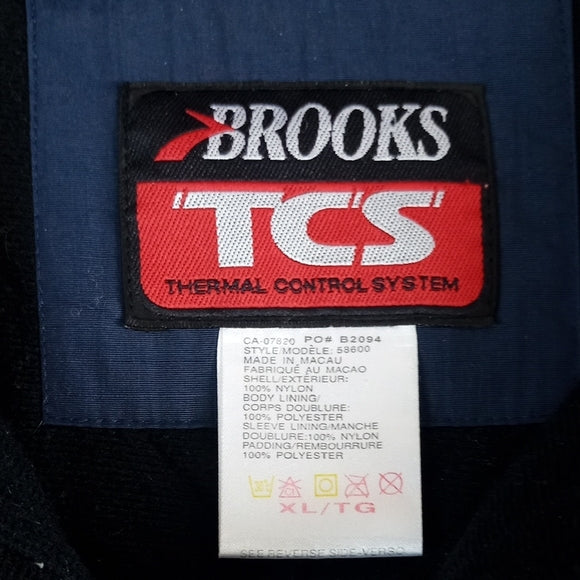 Vintage 90s Brooks TCS Men's Blue and White Jacket