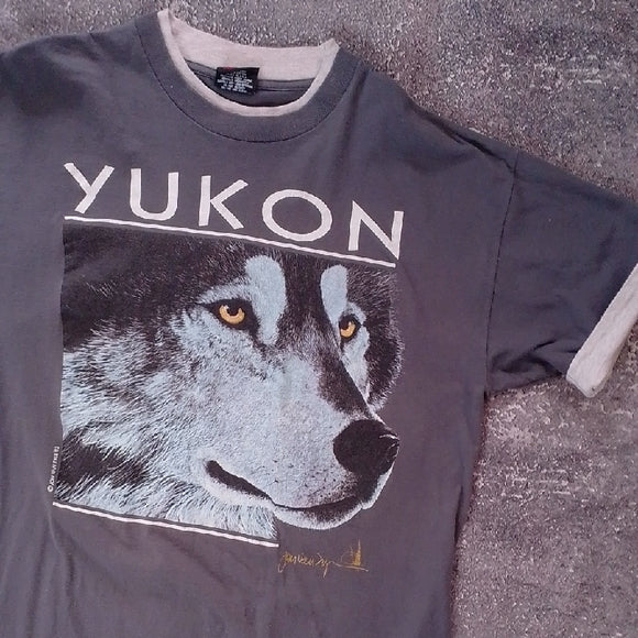 Vintage 1993 Gray Yukon Wolf Graphic T-Shirt Jon Van Zyle SINGLE STITCH UNISEX