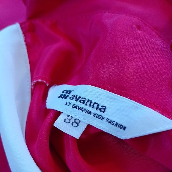 Vintage 90s Red and White Long Sleeve Shirt with Leaf Design