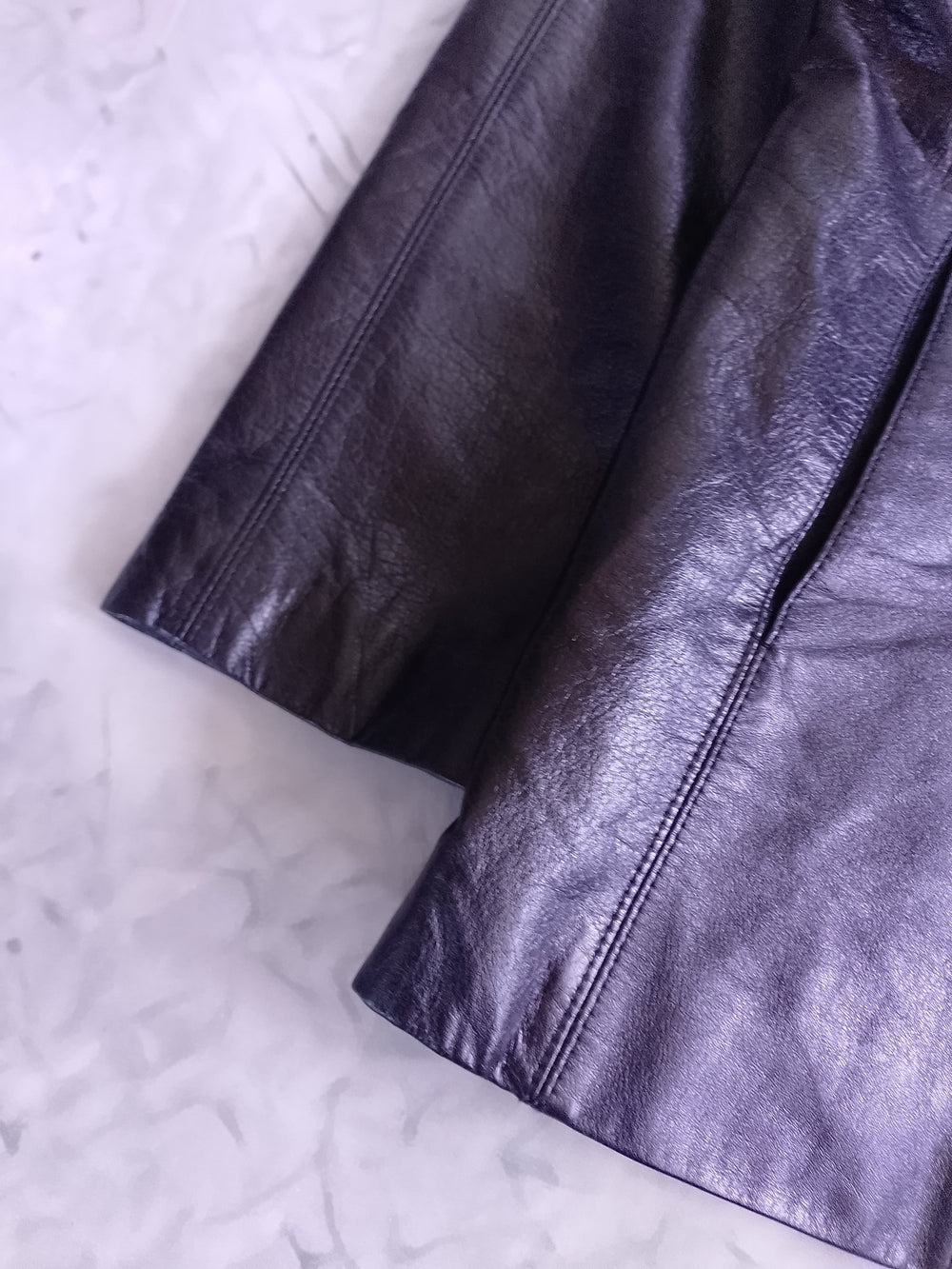 Danier Classic Women's Black Italian Leather Blazer Jacket