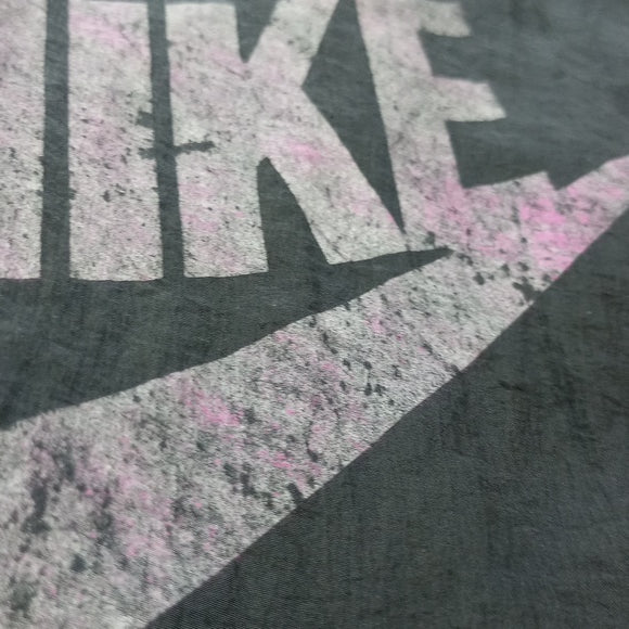 Vintage 90s Nike Essential Pink/Black Shorts Unisex
