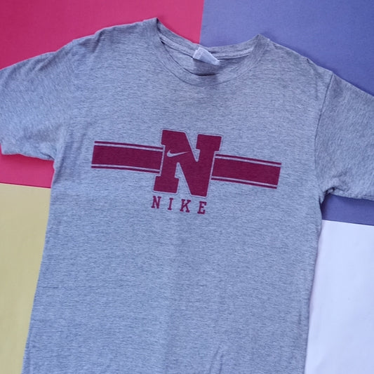 Vintage 1990s Nike Graphic T-Shirt Unisex