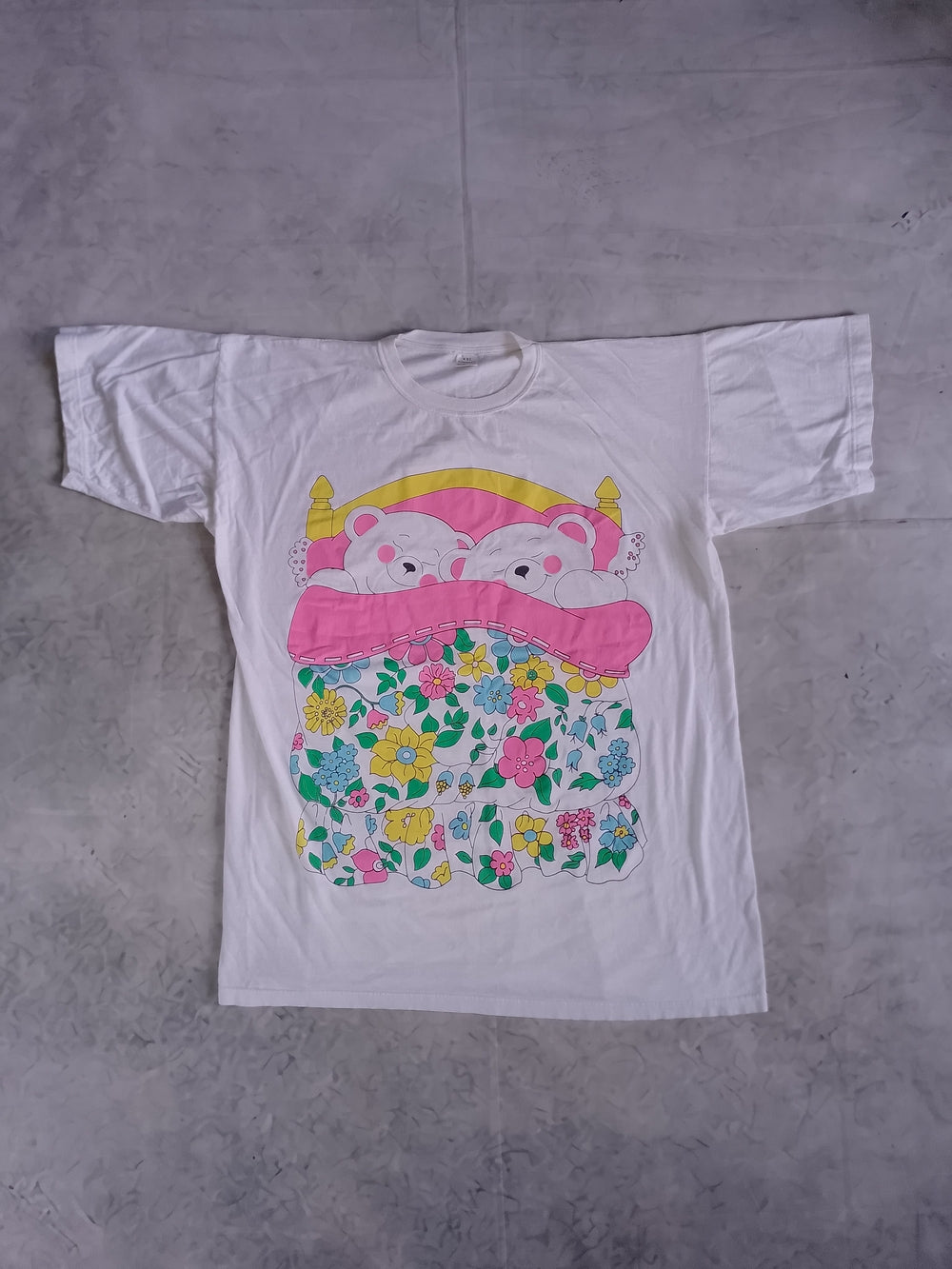 Vintage 90s Sleeping Bears in Floral Bed T-Shirt