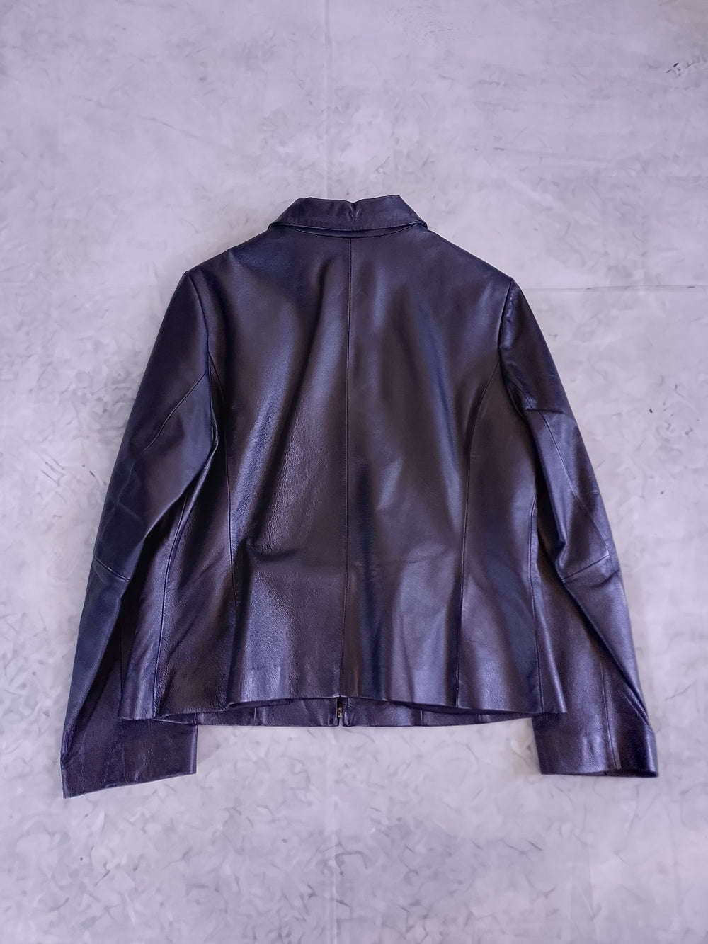 MANTLES Classic Black Leather Jacket